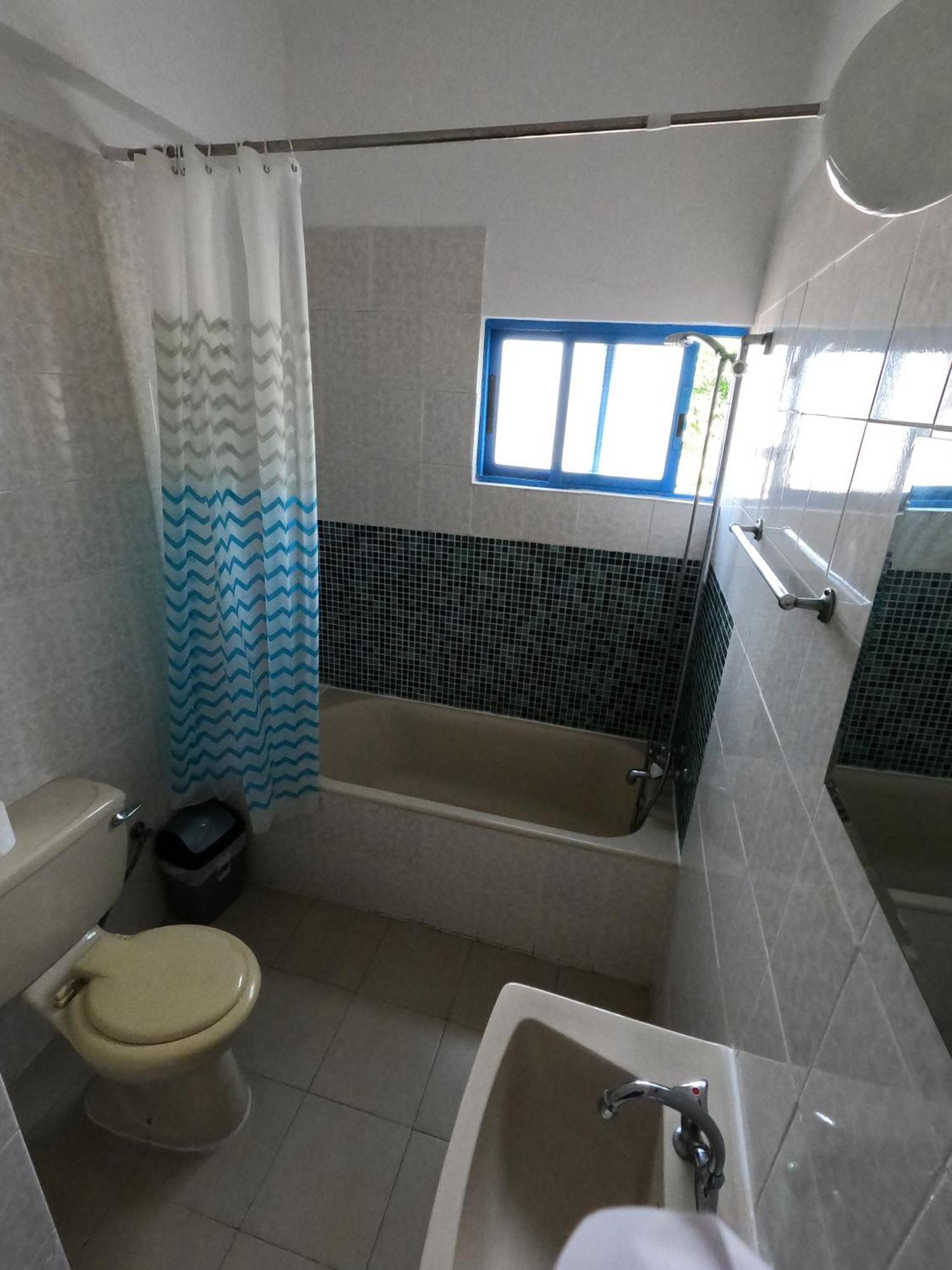Island Budget Apartments Paphos Exteriér fotografie